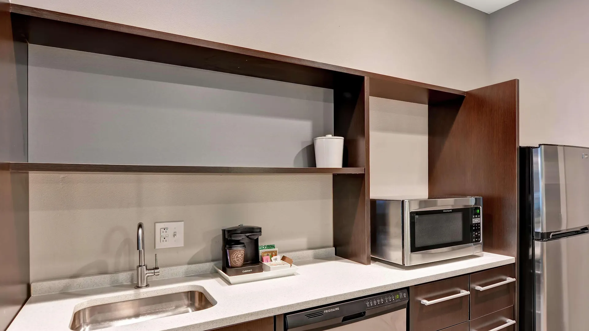 Home2 Suites Pensacola I-10 At North Davis Hwy 3*, Ferry Pass