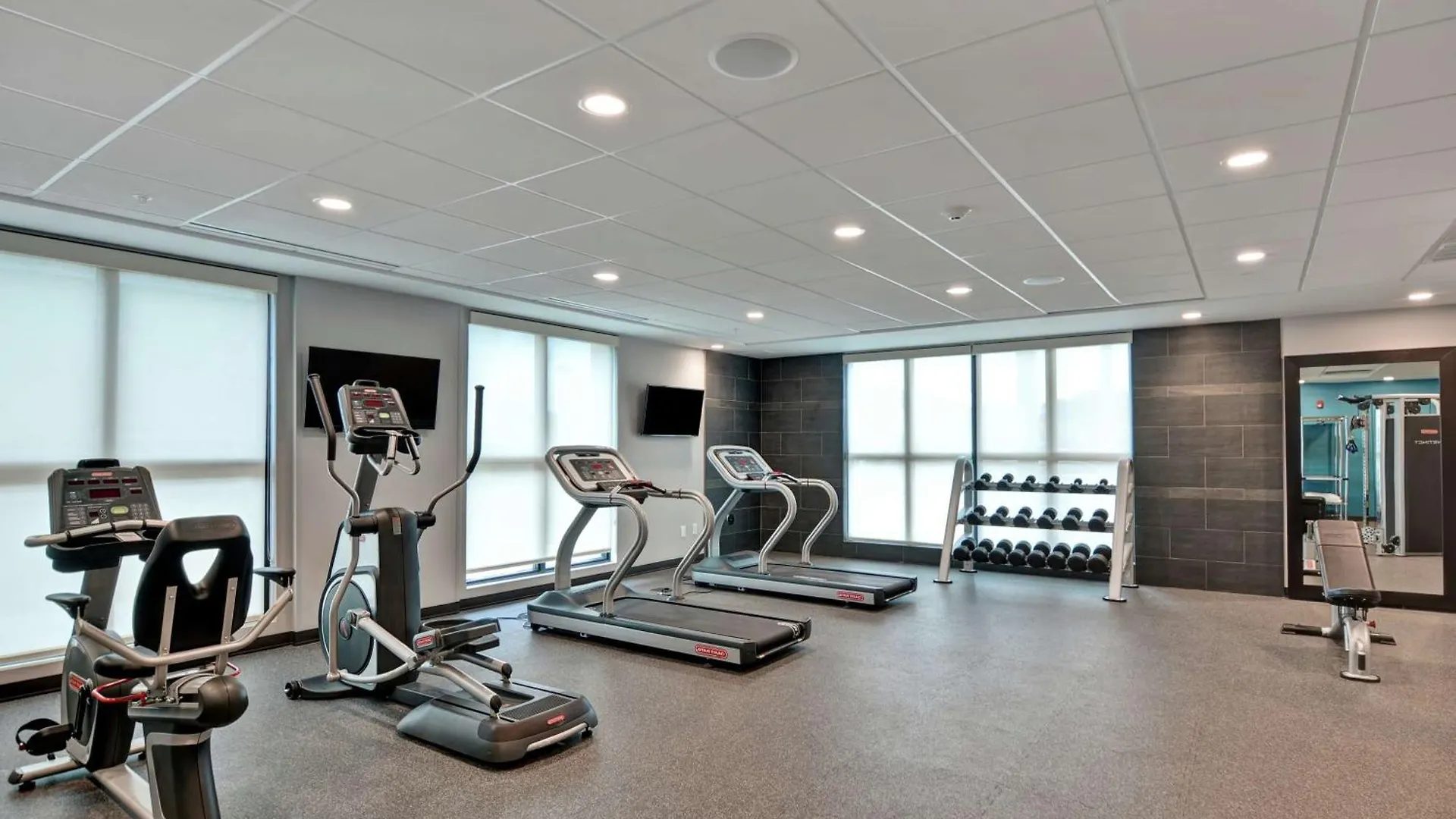 Home2 Suites Pensacola I-10 At North Davis Hwy Hotell